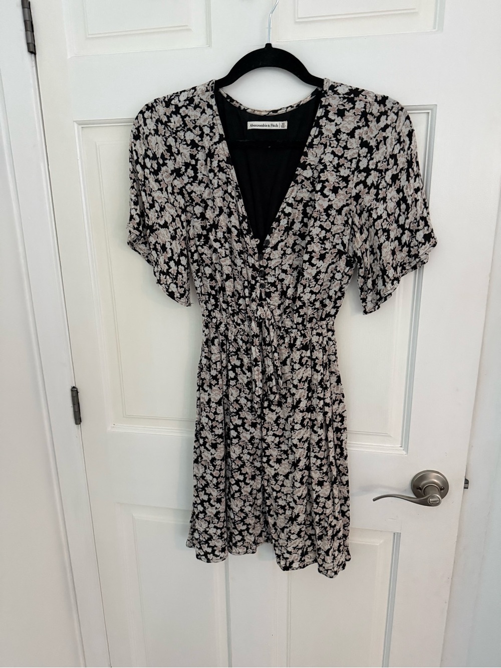 Abercombie Black & Cream Floral Dress